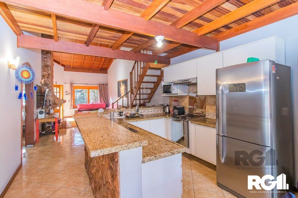 Casa de Condomínio à venda com 3 quartos, 130m² - Foto 3