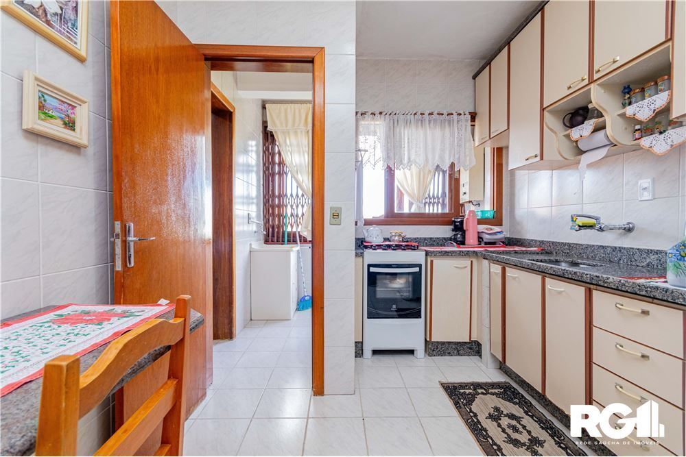 Cobertura à venda com 2 quartos, 203m² - Foto 3