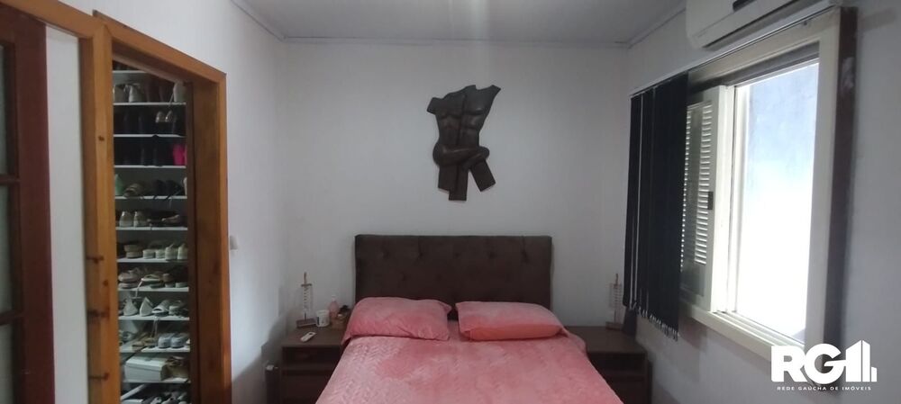Casa à venda com 2 quartos, 48m² - Foto 3