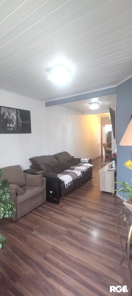 Casa à venda com 2 quartos, 48m² - Foto 1