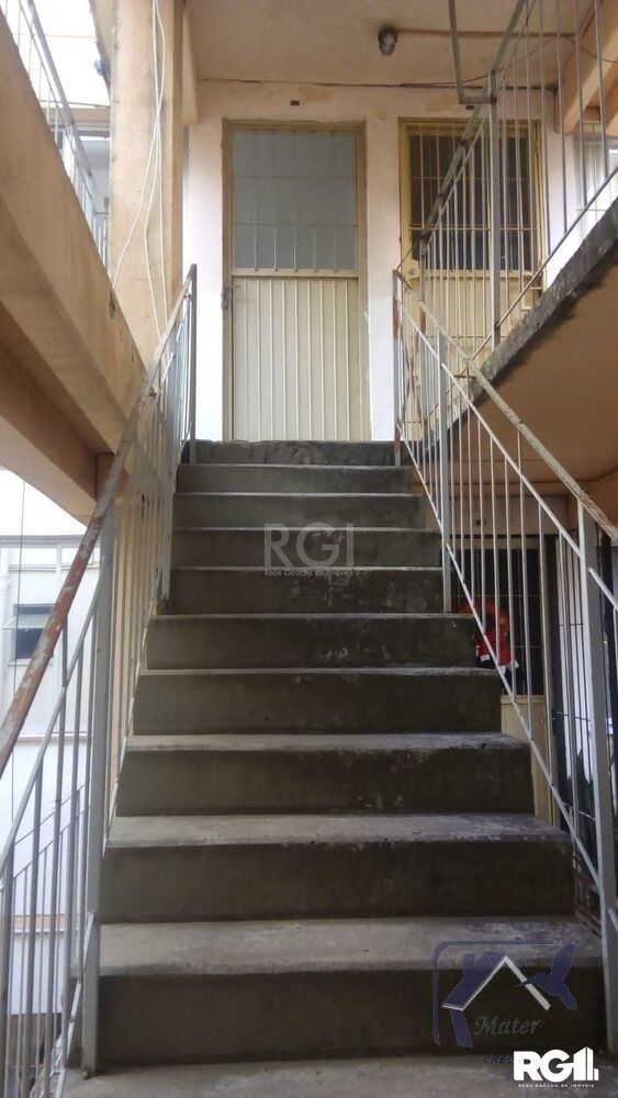 Apartamento à venda com 2 quartos, 39m² - Foto 4