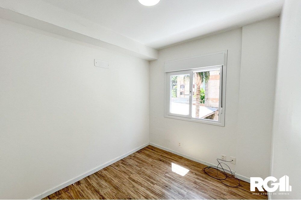 Apartamento à venda com 2 quartos, 64m² - Foto 4