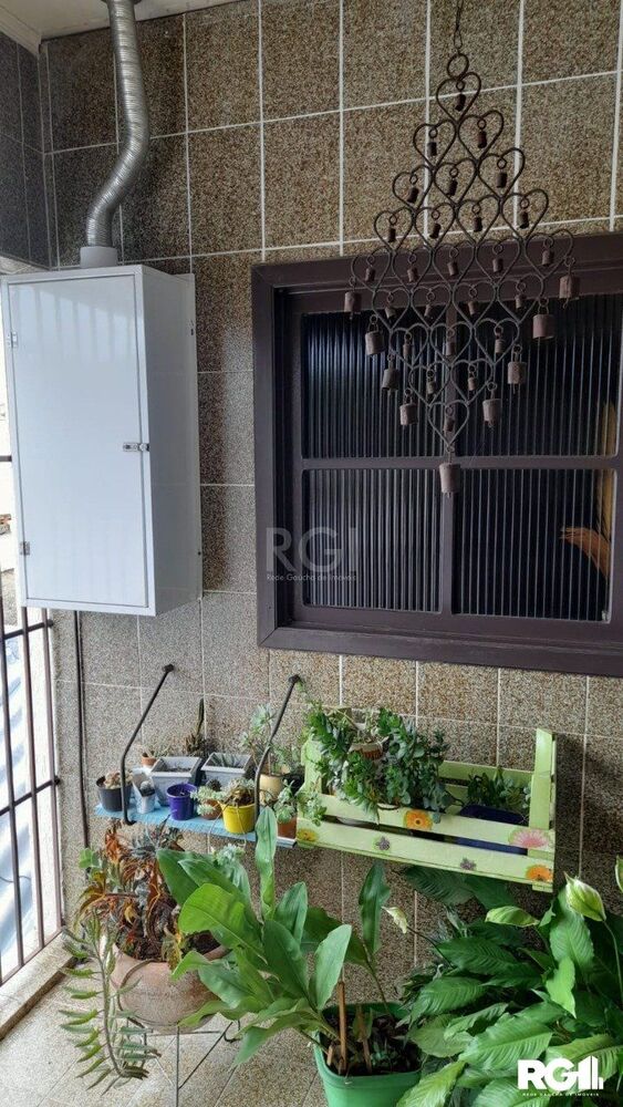 Casa à venda com 3 quartos, 282m² - Foto 4