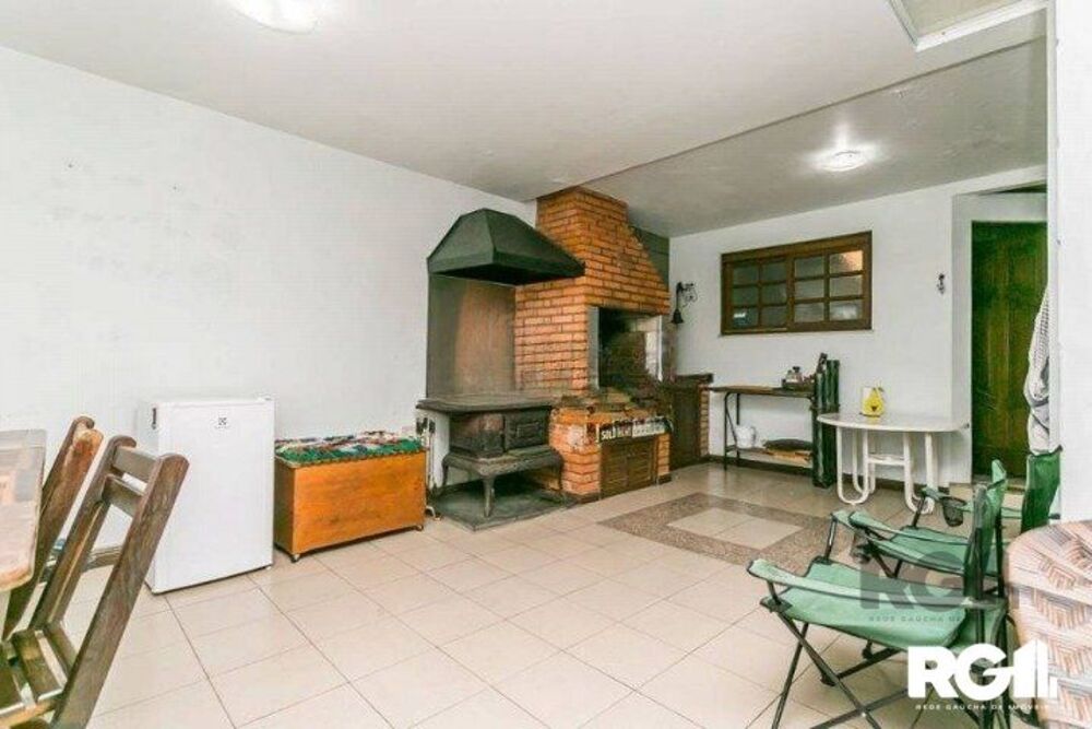 Casa à venda com 4 quartos, 341m² - Foto 17