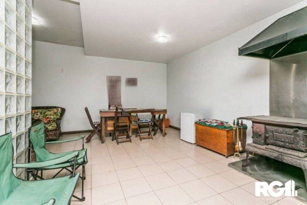 Casa à venda com 4 quartos, 341m² - Foto 16