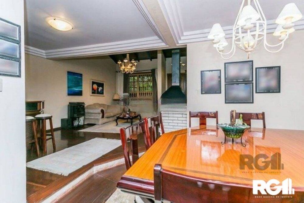 Casa à venda com 4 quartos, 341m² - Foto 7