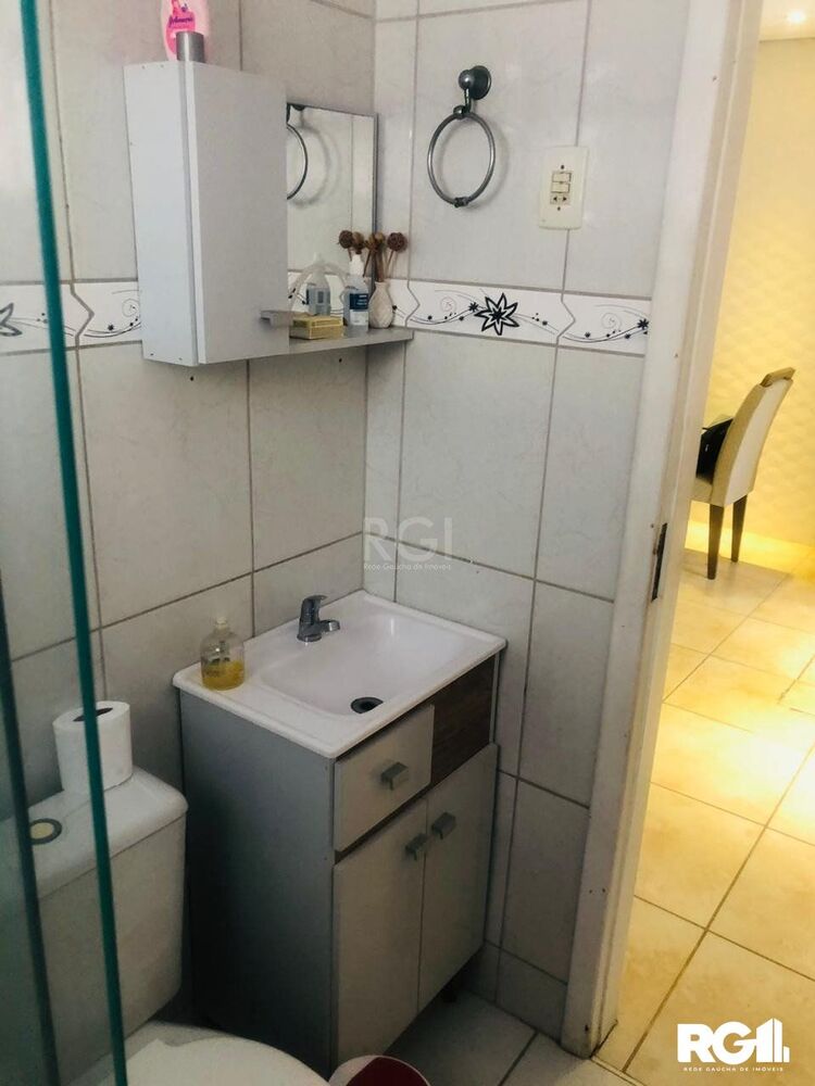 Casa à venda com 4 quartos, 144m² - Foto 4
