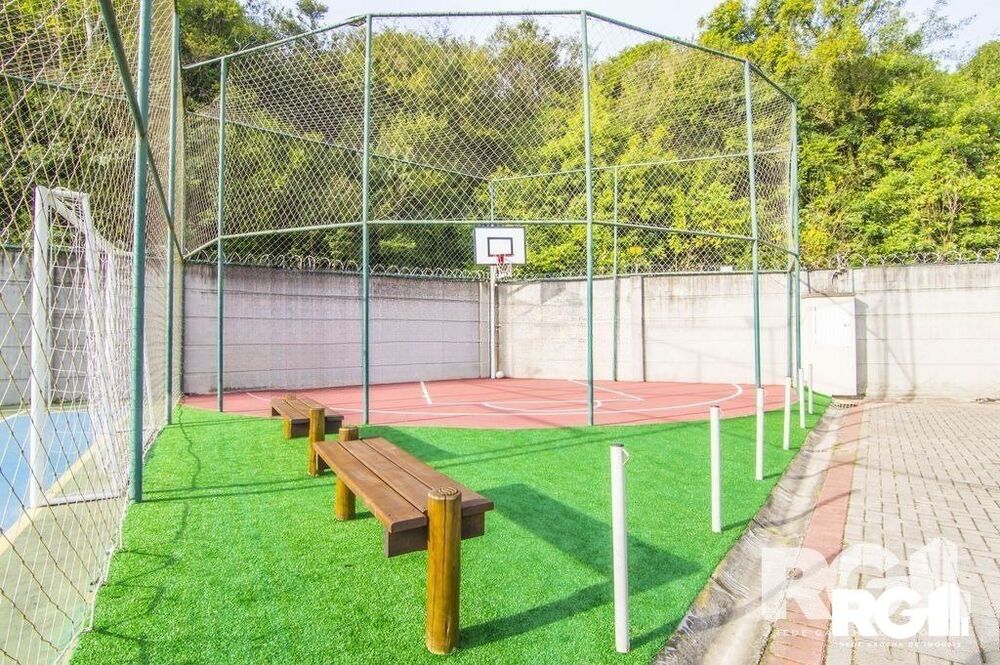 Casa de Condomínio à venda com 3 quartos, 241m² - Foto 4