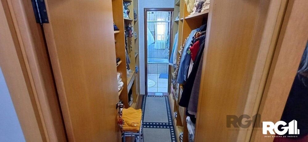 Casa de Condomínio à venda com 3 quartos, 233m² - Foto 8