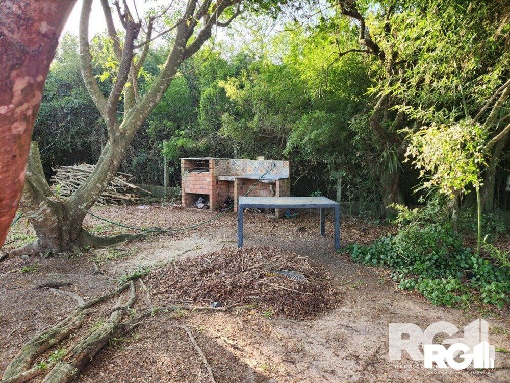 Sobrado à venda com 4 quartos, 180m² - Foto 1