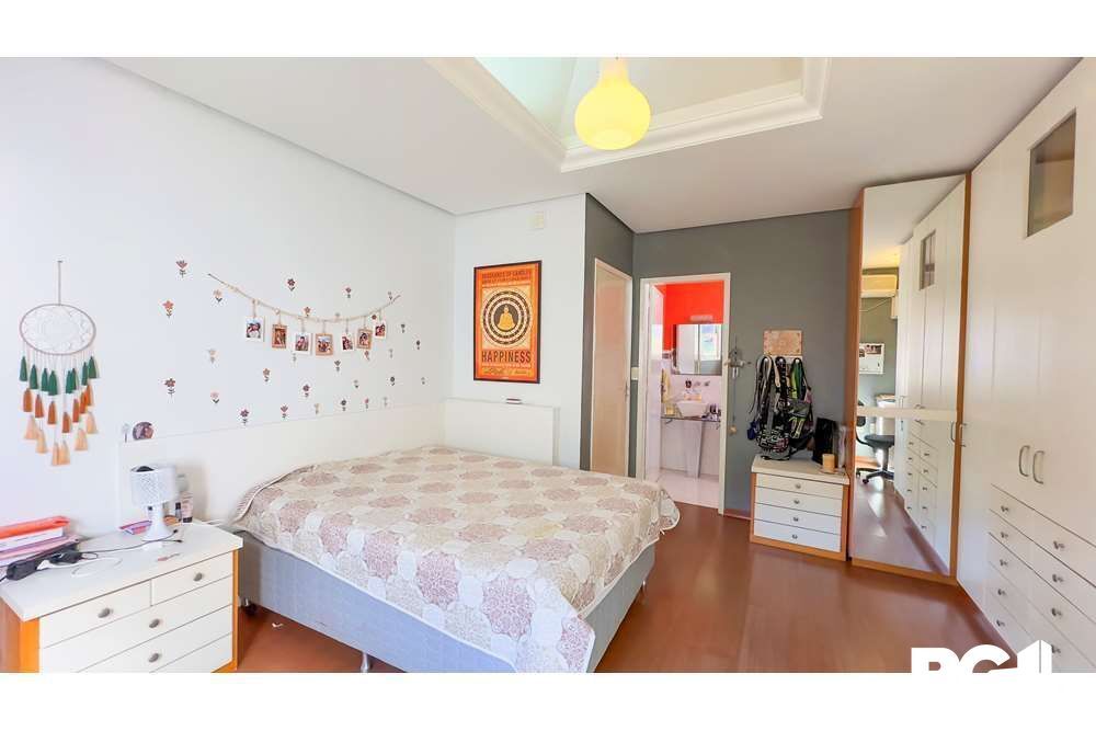 Casa à venda com 4 quartos, 394m² - Foto 2