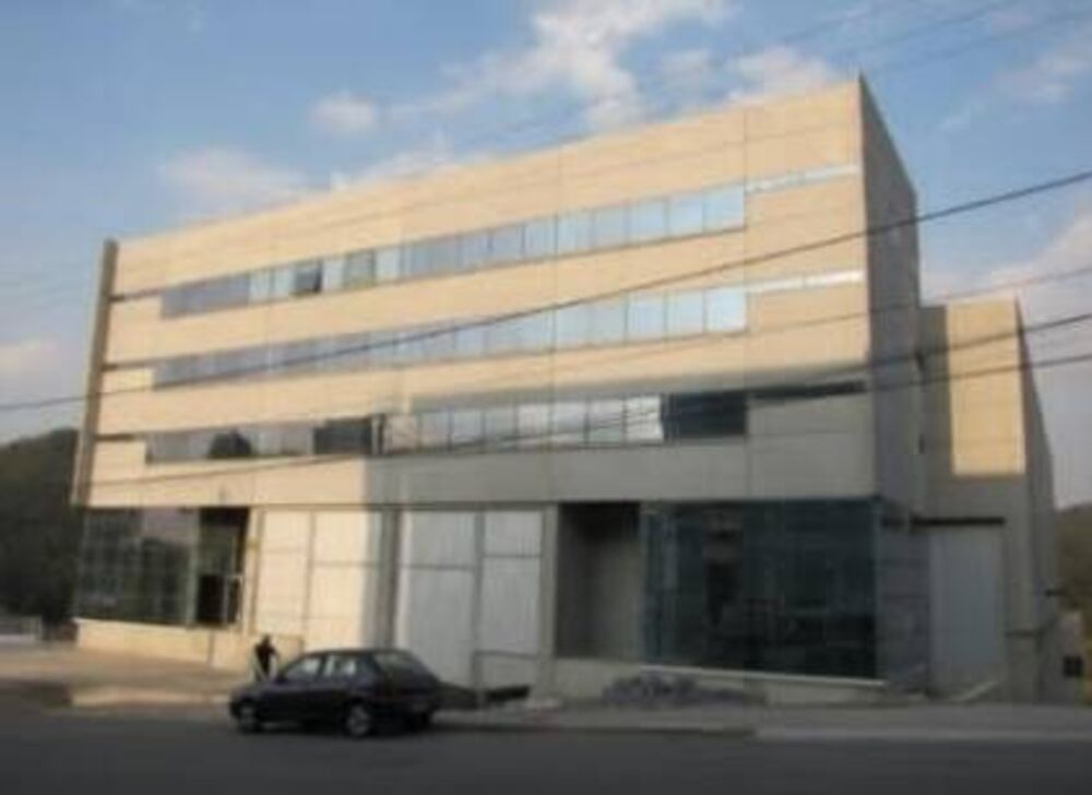 Prédio Inteiro para alugar, 2300m² - Foto 1