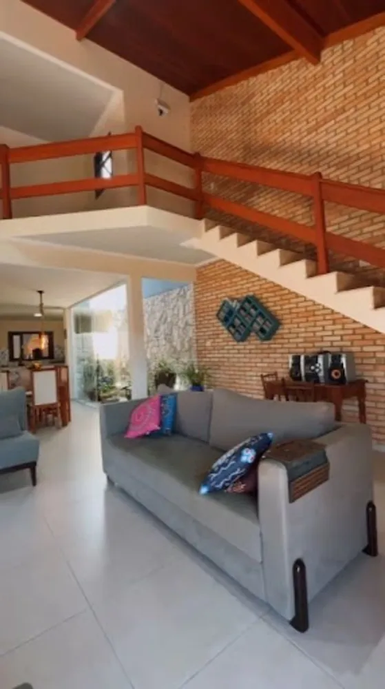Sobrado, 3 quartos, 240 m² - Foto 1