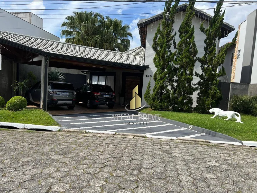 Casa, 3 quartos, 250 m² - Foto 1