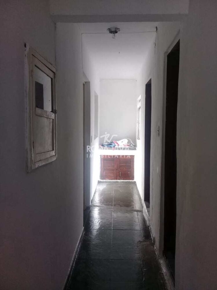 Casa, 7 quartos, 180 m² - Foto 1