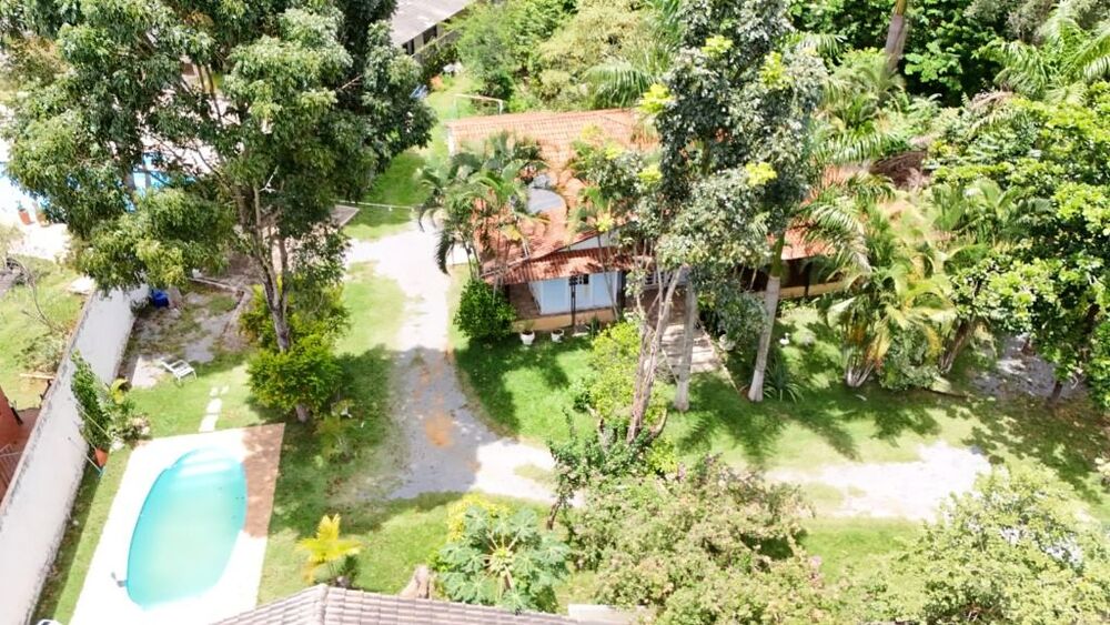 Casa, 6 quartos, 270 m² - Foto 1