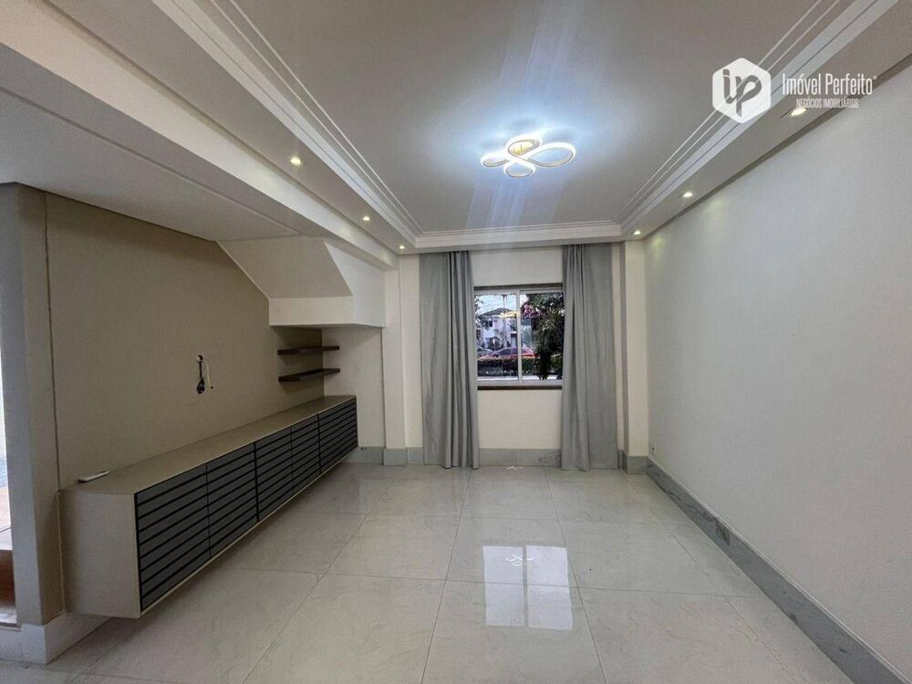 Casa de Condomínio para alugar com 3 quartos, 120m² - Foto 2