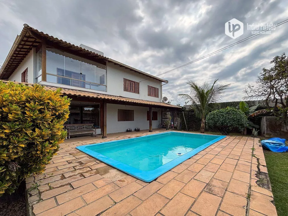 Casa, 5 quartos, 310 m² - Foto 1