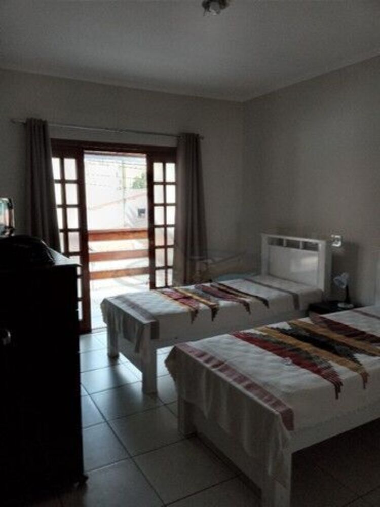 Casa, 3 quartos, 160 m² - Foto 2