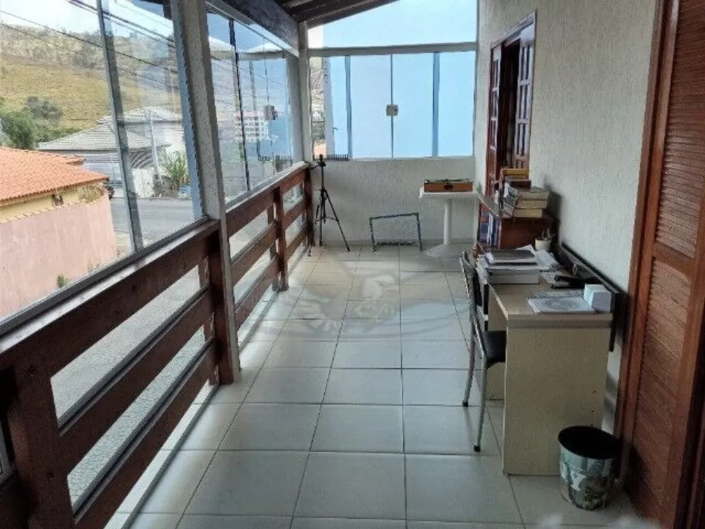 Casa, 3 quartos, 160 m² - Foto 1