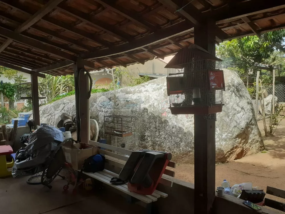 Chácara, 3 quartos, 1000 m² - Foto 1