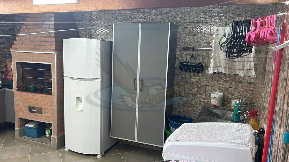 Sobrado, 4 quartos, 180 m² - Foto 1