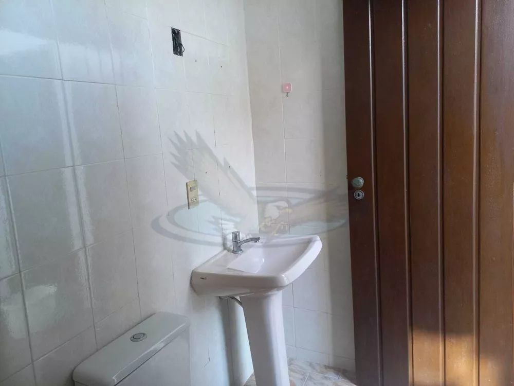 Casa, 3 quartos, 204 m² - Foto 3