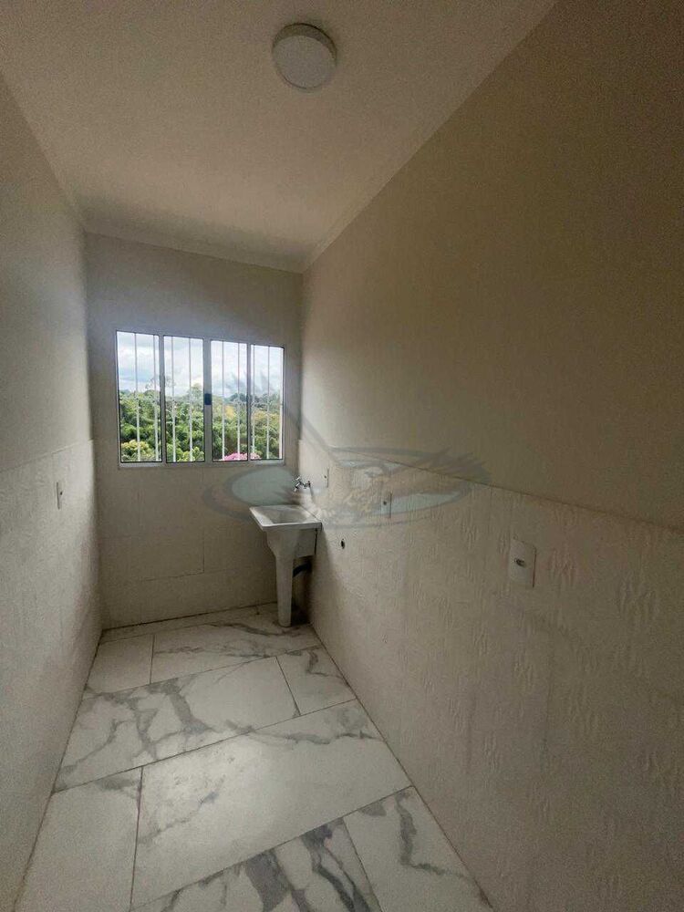 Casa para alugar com 2 quartos, 80m² - Foto 11