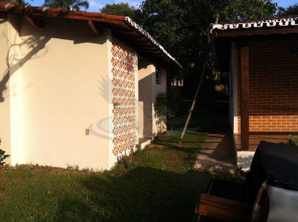 Chácara, 2 quartos, 2210 m² - Foto 4