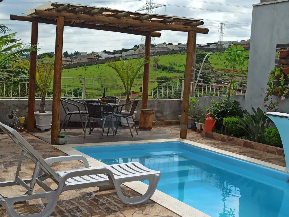 Casa, 3 quartos, 71 m² - Foto 1