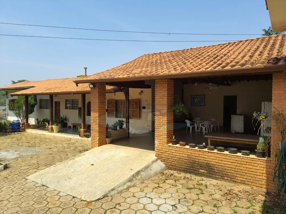 Chácara, 3 quartos, 3157 m² - Foto 2