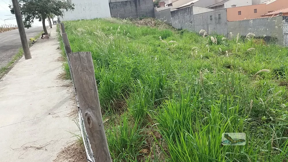 Terreno à venda, 250m² - Foto 1