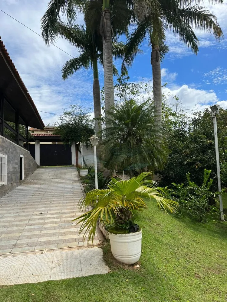 Chácara, 6 quartos, 1640 m² - Foto 2