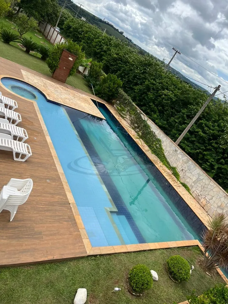 Chácara, 6 quartos, 1640 m² - Foto 1