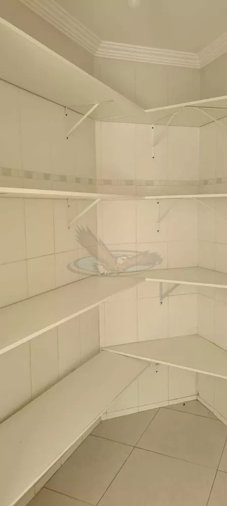 Casa, 3 quartos, 299 m² - Foto 4