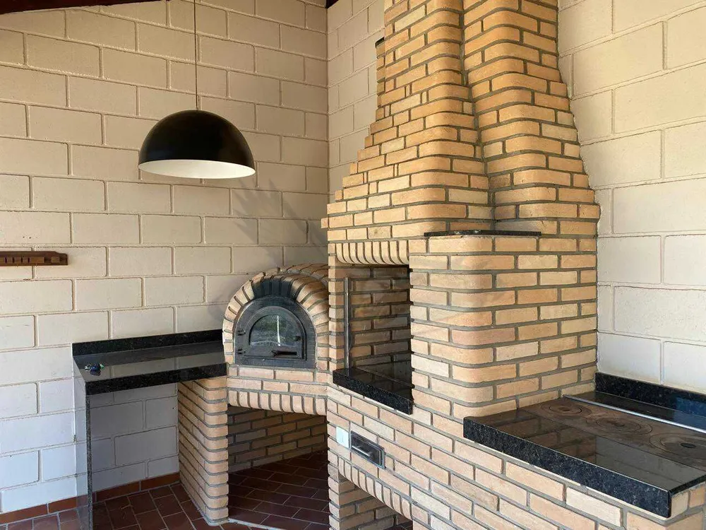 Casa, 4 quartos, 244 m² - Foto 2