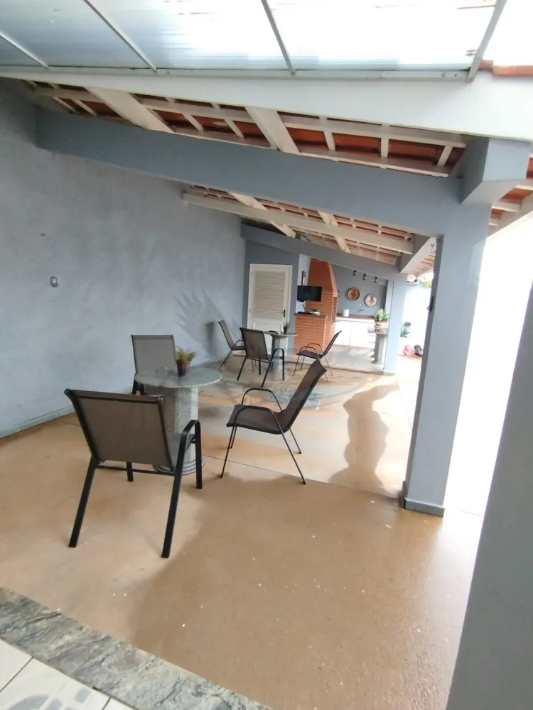 Casa, 3 quartos, 225 m² - Foto 15