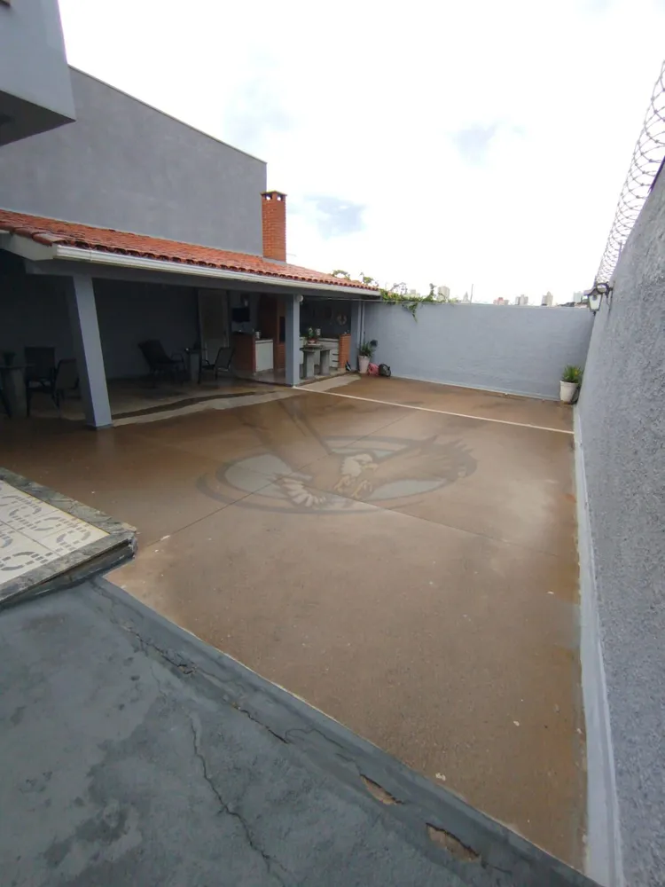 Casa, 3 quartos, 225 m² - Foto 13