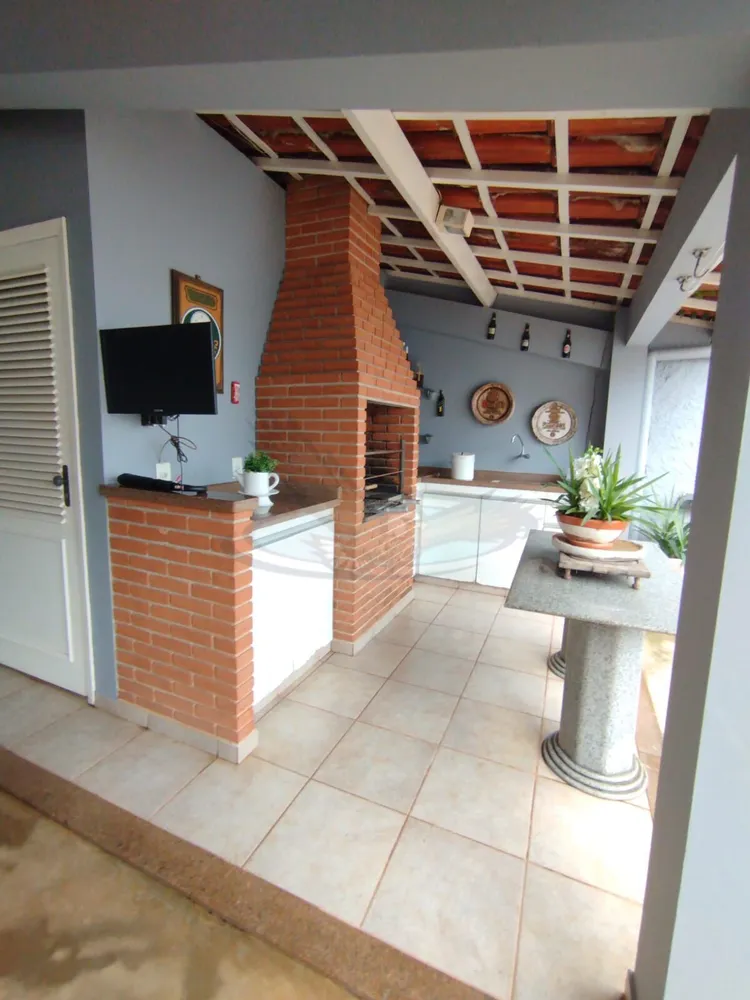 Casa, 3 quartos, 225 m² - Foto 14