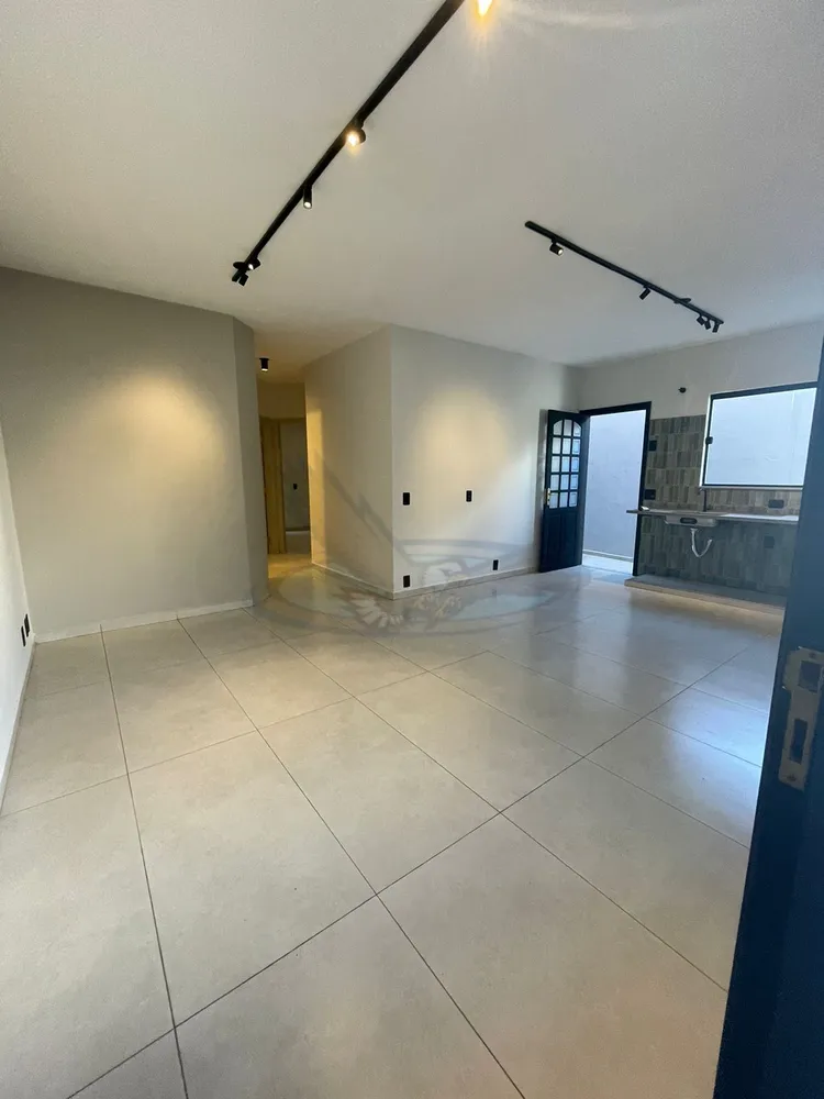 Casa, 3 quartos, 96 m² - Foto 2