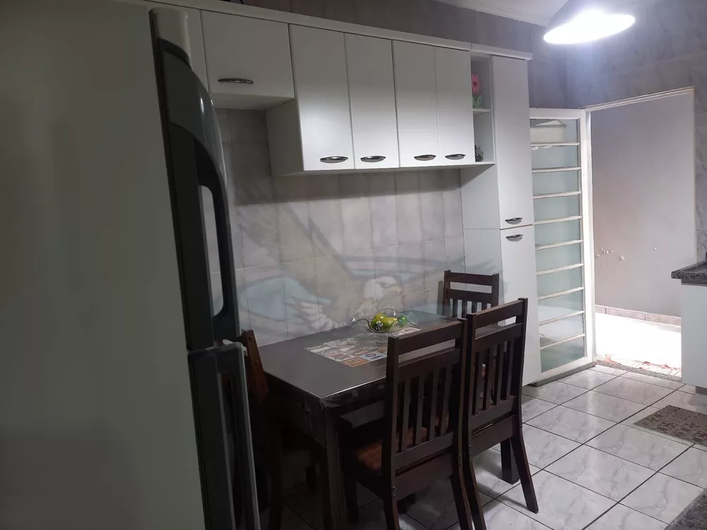 Casa, 3 quartos, 96 m² - Foto 1
