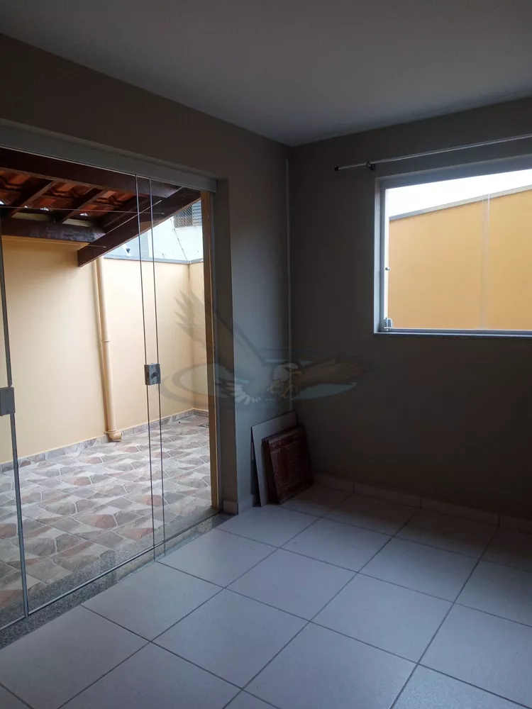 Casa, 3 quartos, 147 m² - Foto 2