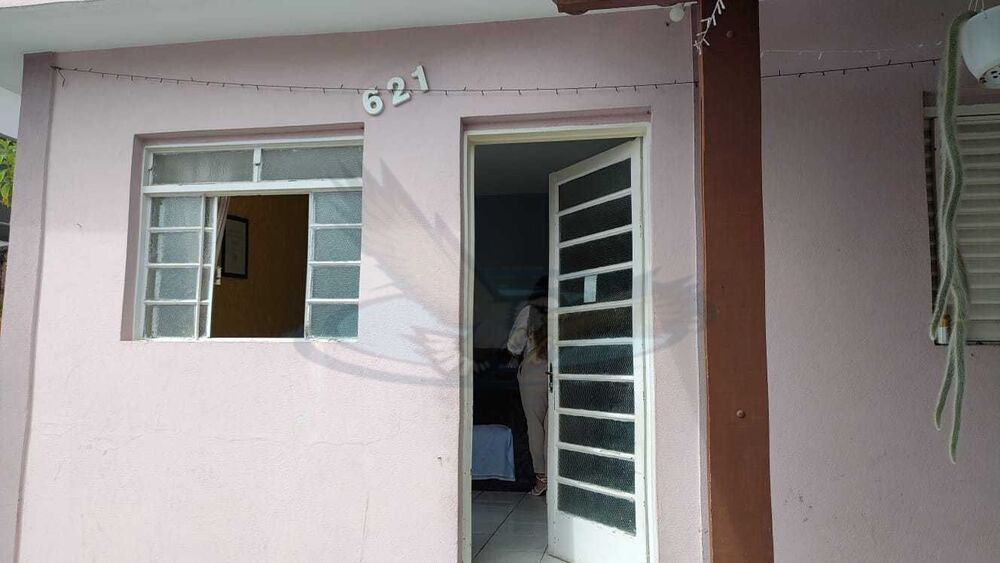 Casa à venda com 3 quartos, 145m² - Foto 2