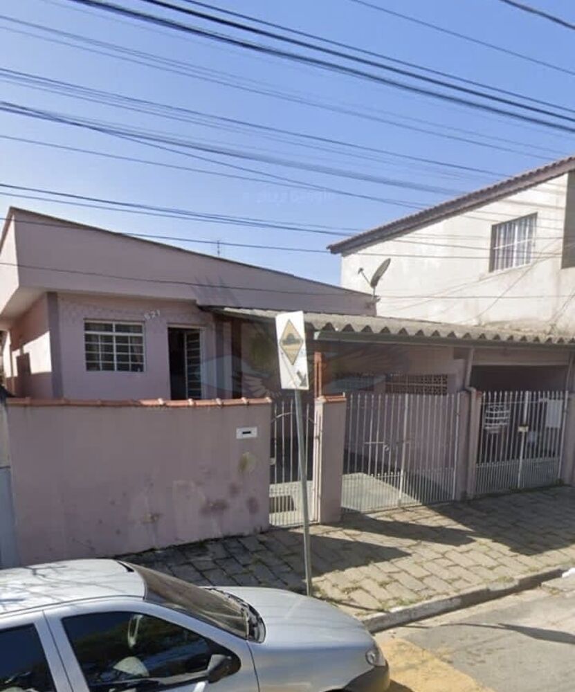 Casa à venda com 3 quartos, 145m² - Foto 1