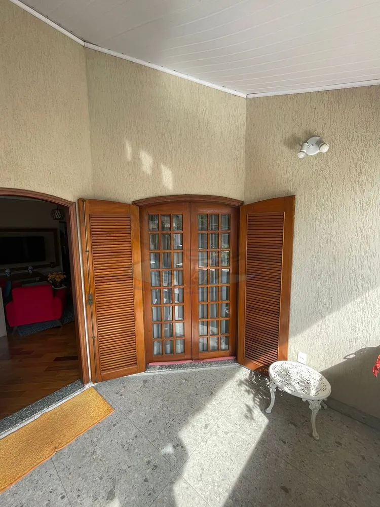 Casa, 3 quartos, 237 m² - Foto 10