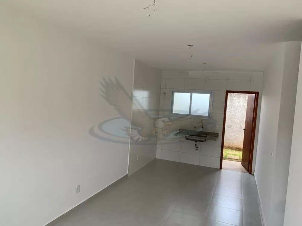 Casa, 3 quartos, 80 m² - Foto 2