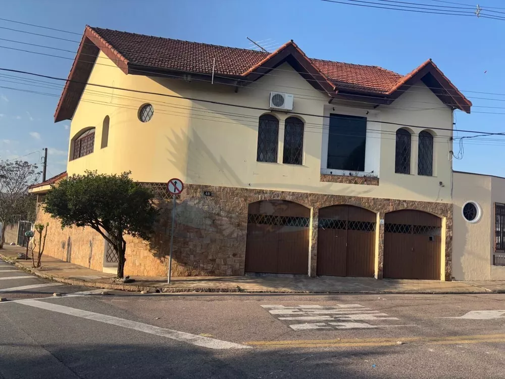 Sobrado, 4 quartos, 377 m² - Foto 4