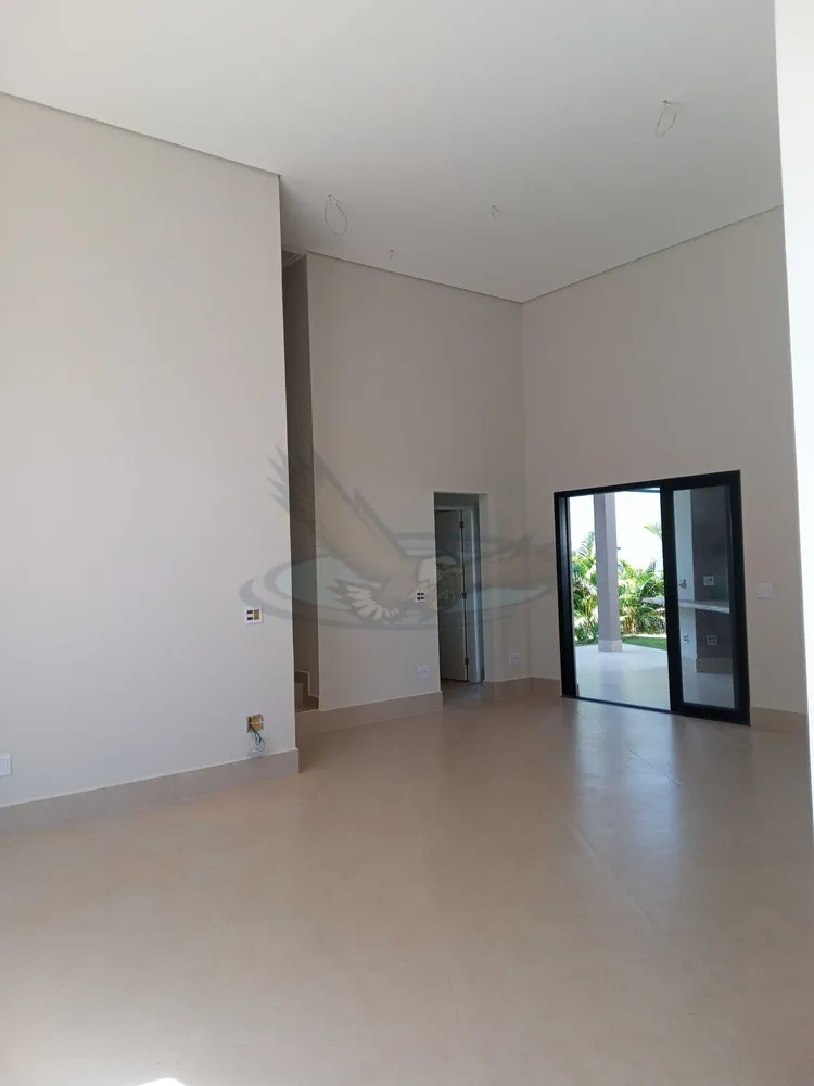 Casa, 3 quartos, 223 m² - Foto 1