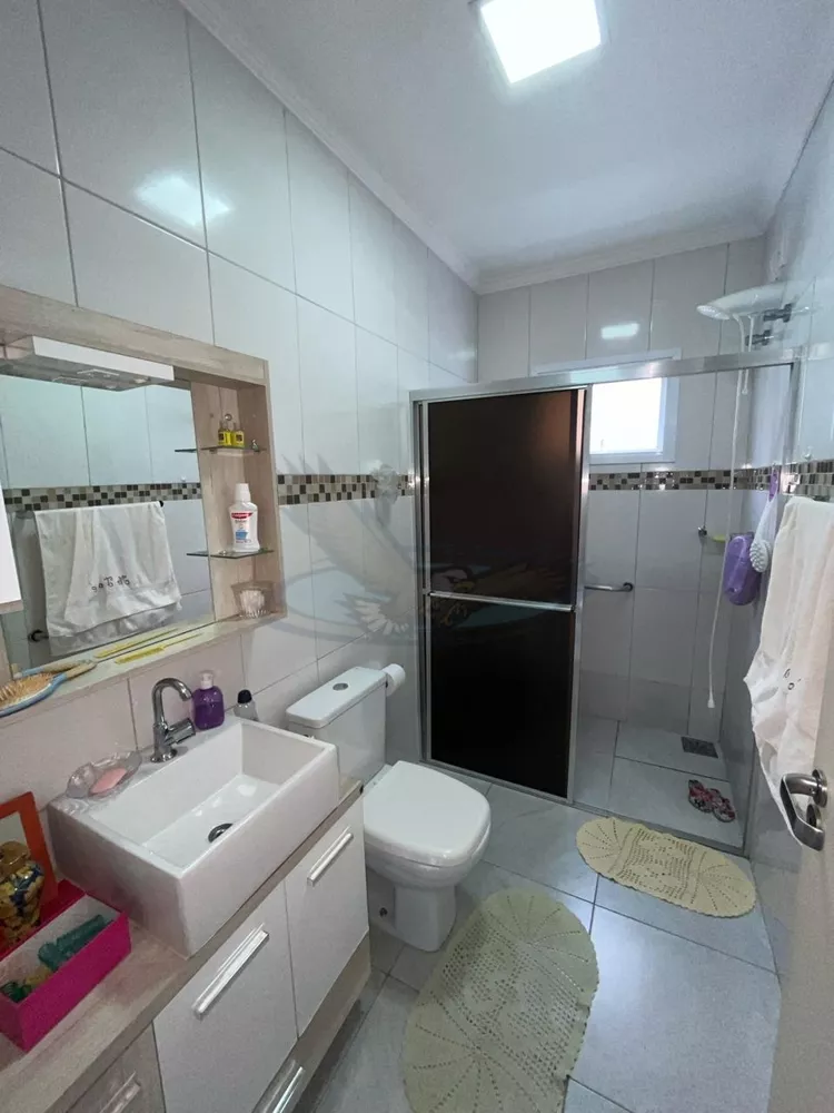 Casa, 4 quartos, 242 m² - Foto 3