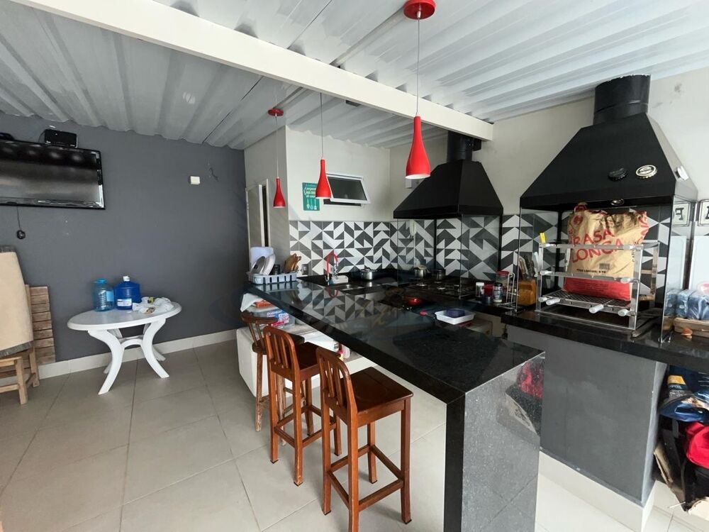 Casa, 4 quartos, 242 m² - Foto 10